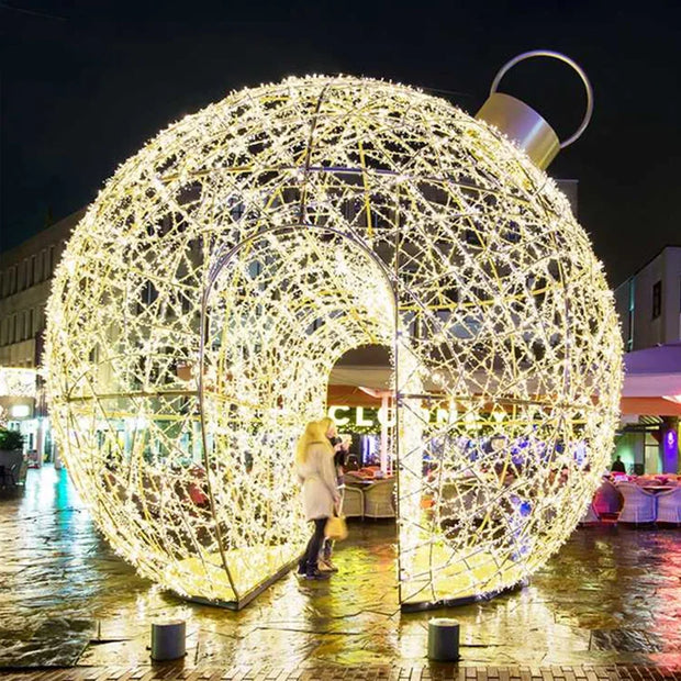 Giant red walk through light ball Commercial street Decoration Outdoor Motif Lights 3D Bauble for Christmas holiday